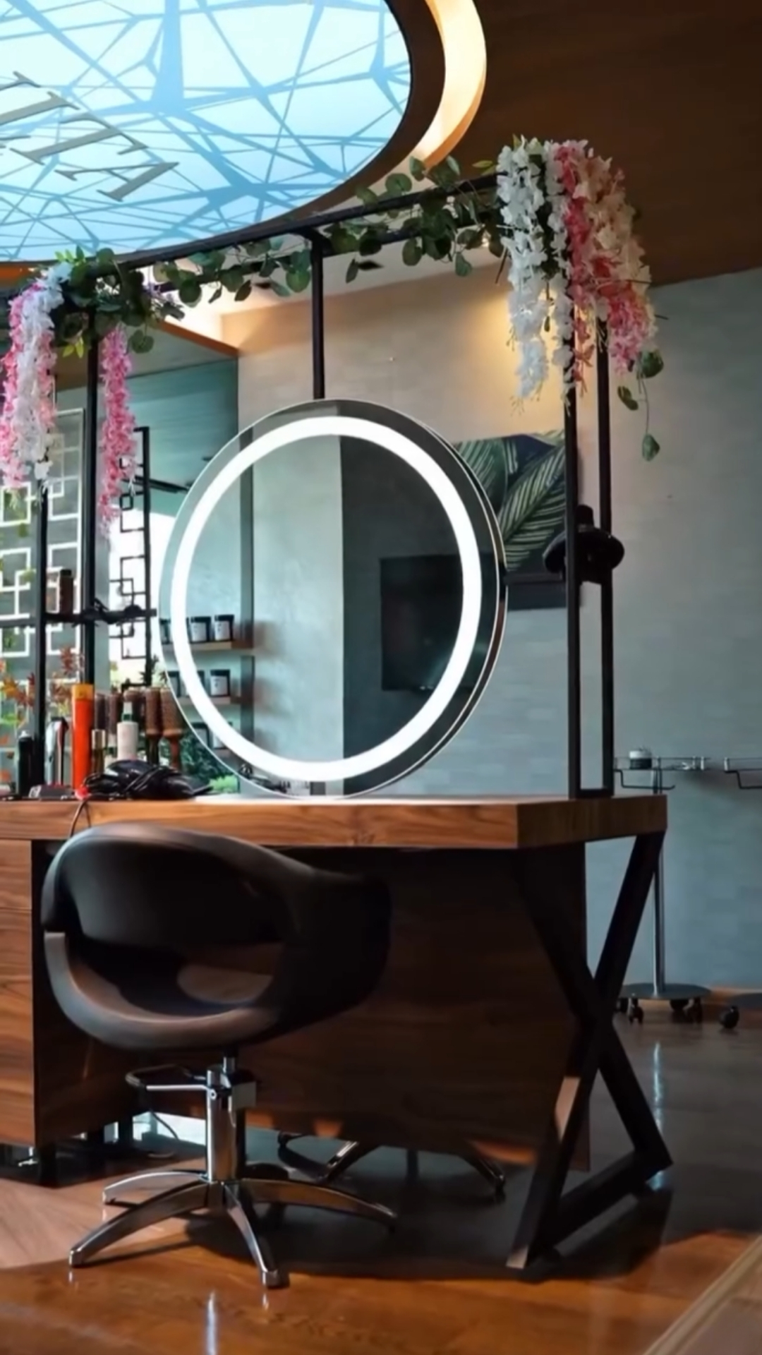 Bonita Black Salon